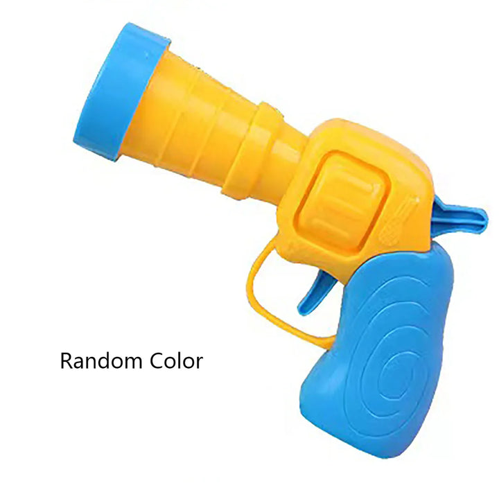 Juguete interactivo para gatos: lanzador de pelotas de peluche para jugar en interiores.